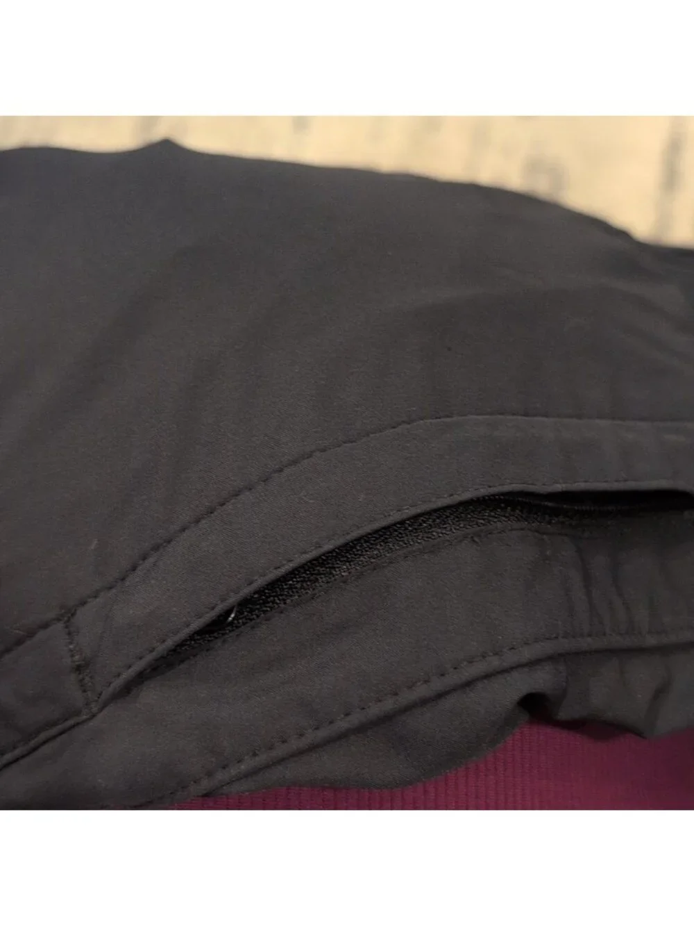 Lululemon Run: Dog Runner Pant Black / Heathered Grey